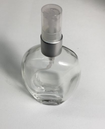 Imagen de Frasco de vidrio oval perfume con valvula 7*13cms.