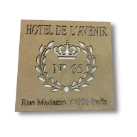Caja de mdf de 3mms corte laser de 18x18cms con tapa calada Nro.012 Cartel Hotel de Lavenir